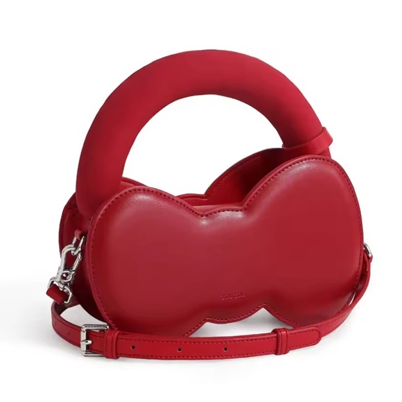 Hello Kitty Red Bow Bag by Sanrio - Picture 3 of 10